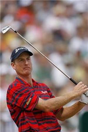Higher launch angle and improved accuracy with Srixon WR golf irons