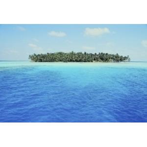 Plans for a floating golf course in the Maldives