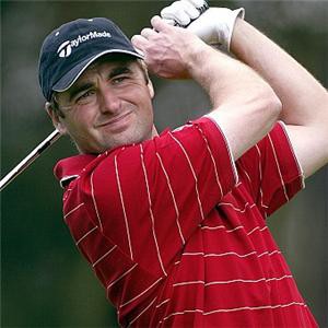 Bebb finds golf drivers and golf putters after miserable turn of events