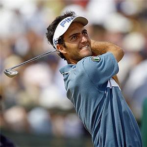 Inspired Molinari secures Ryder Cup spot with win