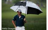 Mizuno's twin canopy 68-inch umbrella "top quality"