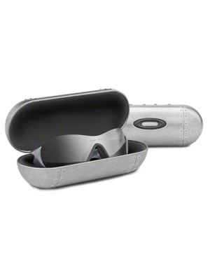 Oakley Large Metal Vault Sunglass Case