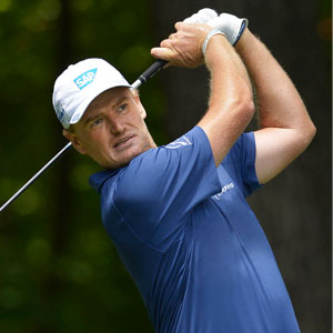 Ernie Els Signs with ECCO