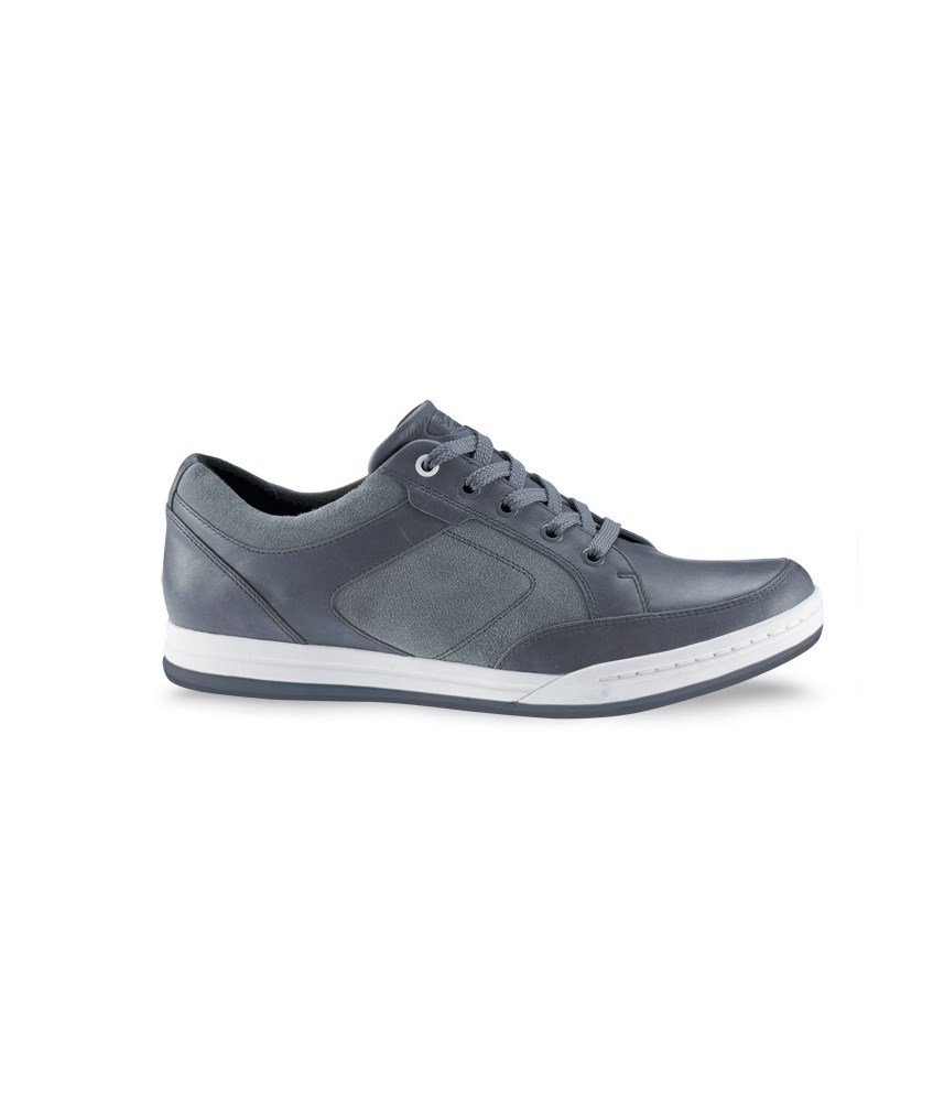 37 Sports Grey spikeless golf shoes for Girls