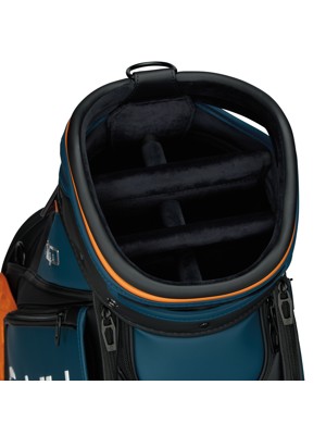 TaylorMade Qi4D Tour Staff Bag