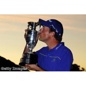 Bryce Molder toughs it out to win first PGA Tour title