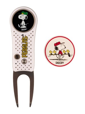 Limited Edition - CMC Design Peanuts Snoopy Divot Tool With Ball Marker Set