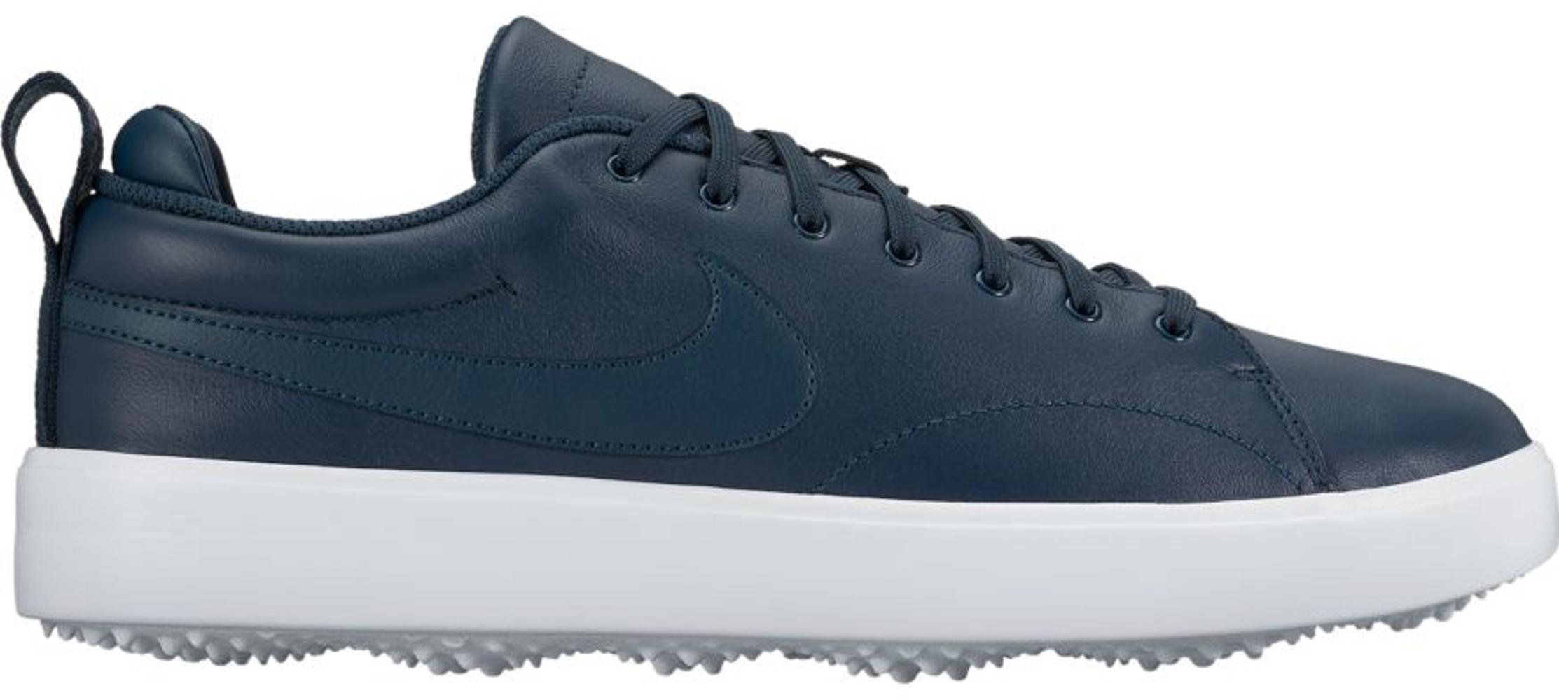 nike classic golf shoes