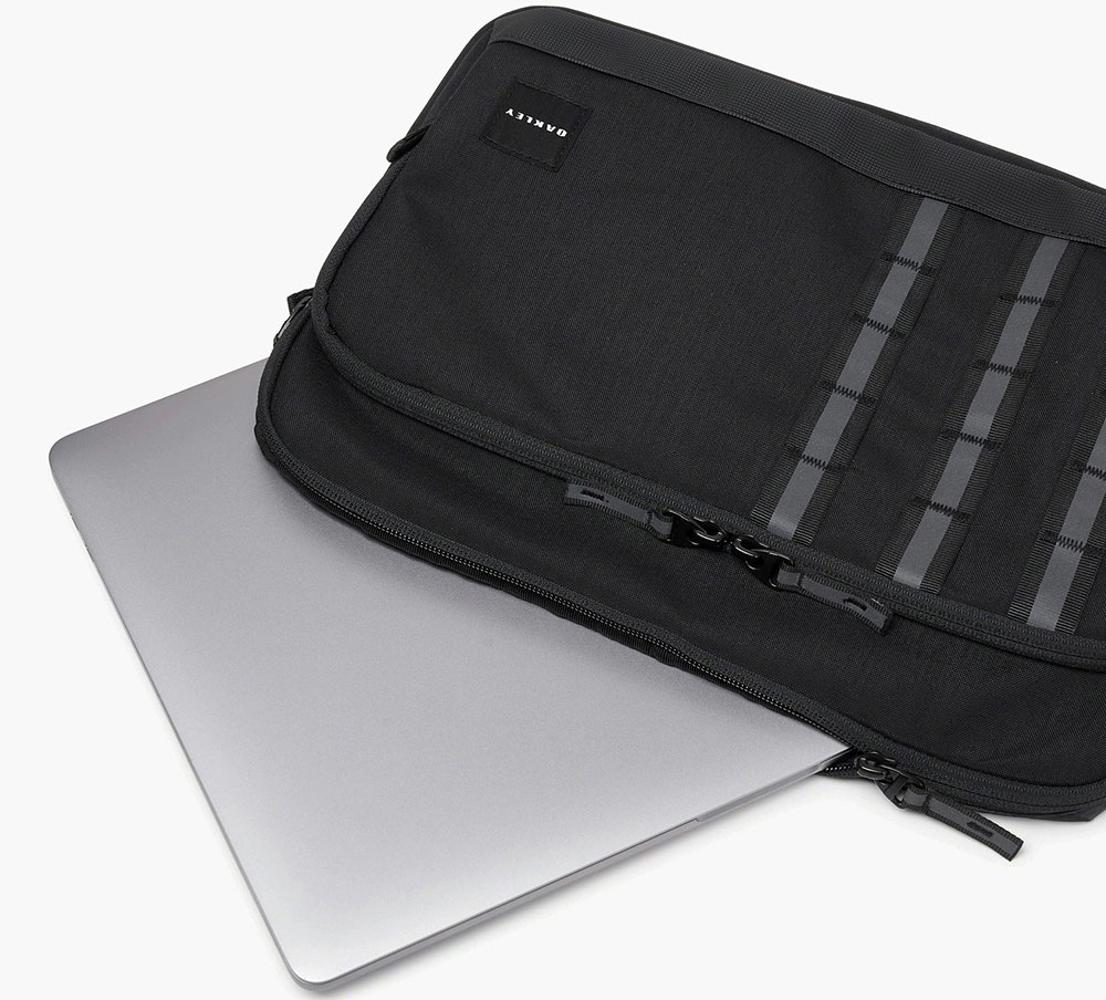 Oakley Utility Laptop Case