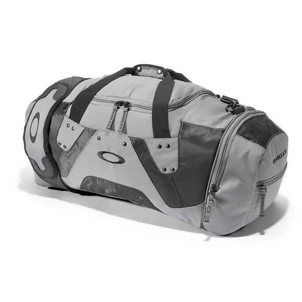 oakley duffel