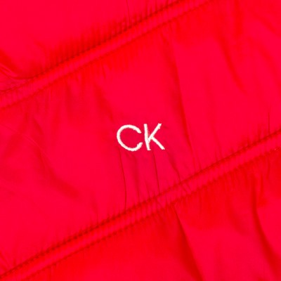c9832red8