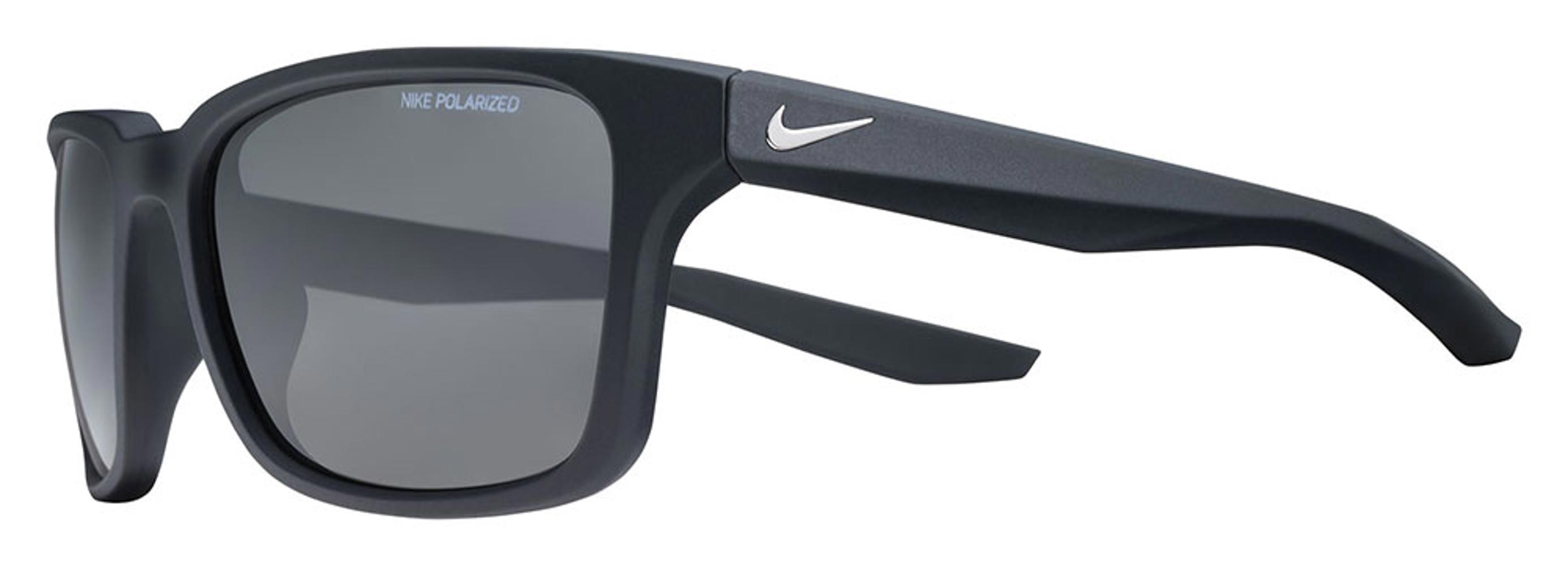 nike essential spree