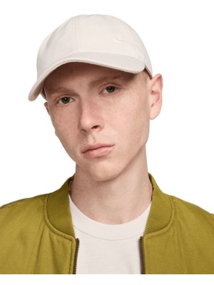 Nike Unstructured Swoosh Club Cap