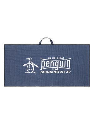 Original Penguin Core Penguin Waffle Golf Towel