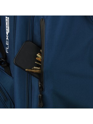 TaylorMade FlexTech Crossover Stand Bag