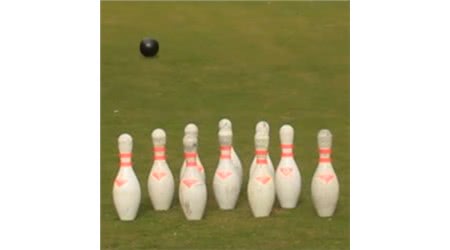 How to Perfectly Combine Golf and Bowling