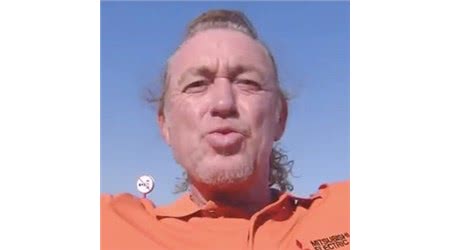 Miguel Angel Jimenez Dances his Way to the Green after Hole-in-One