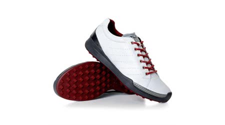 Spikeless Golf Shoes - Transform your Game and On-Course Look