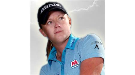 Stacy Lewis Shines on Golf Magazine&#39;s November Cover